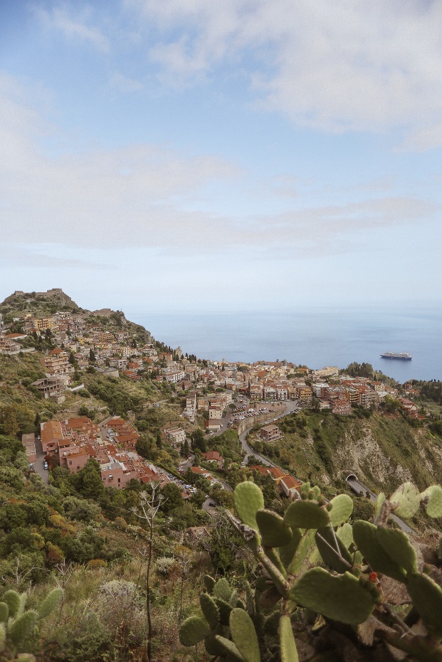 Views from the trekking pass Taormina - Castelmola