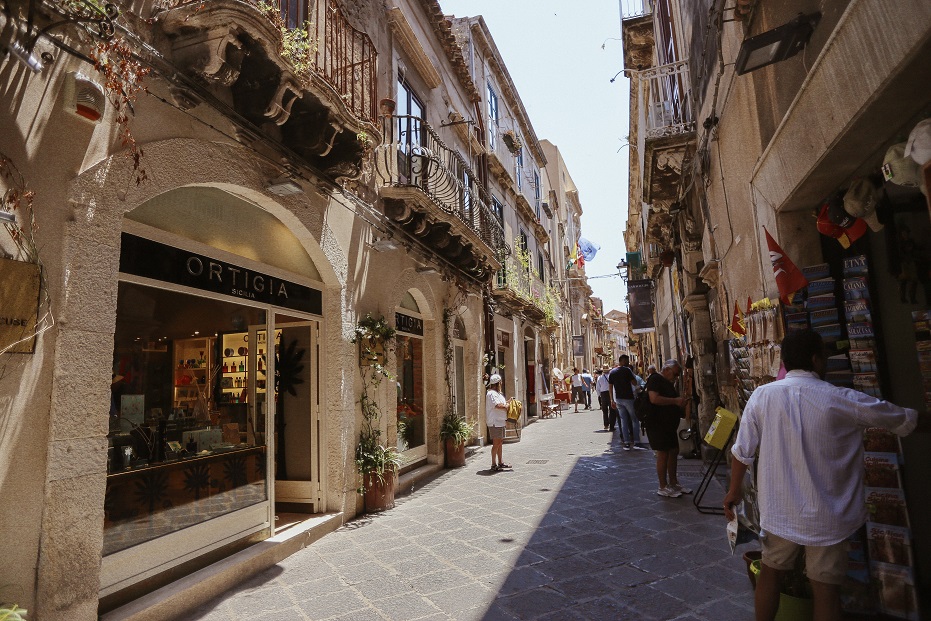 Ortigia street