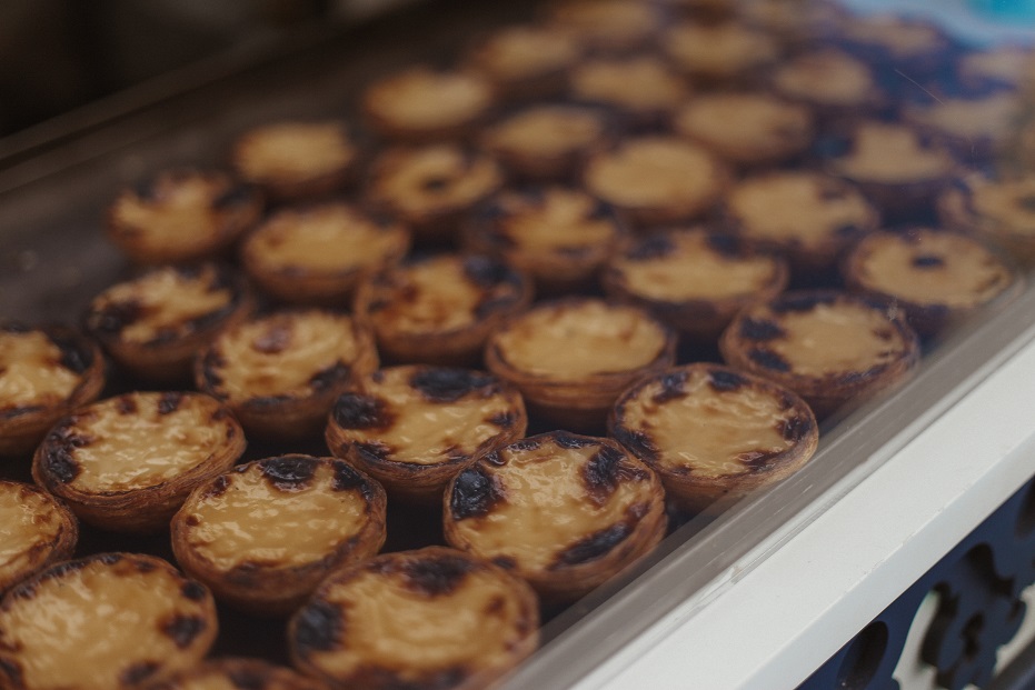 Pasteis de Nata - traditional Portuguese pastry