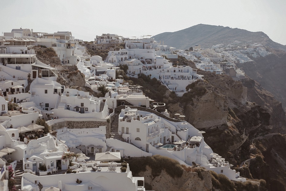 Traditional white houses of Oia city