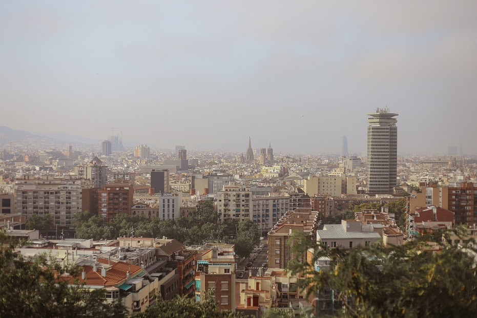 Could you see Sagrada Familia in the photo?