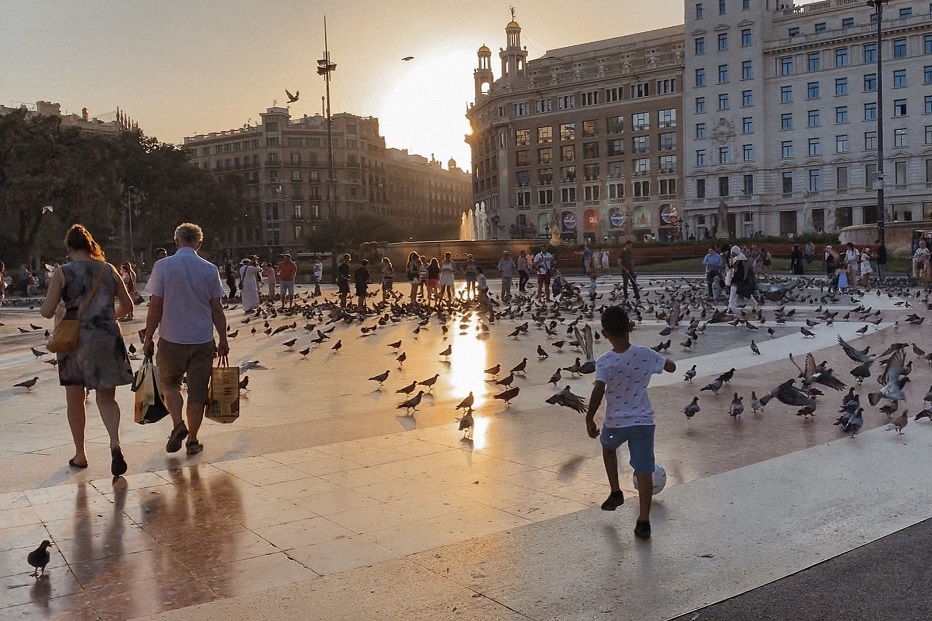 Sunset time in Catalonia Square