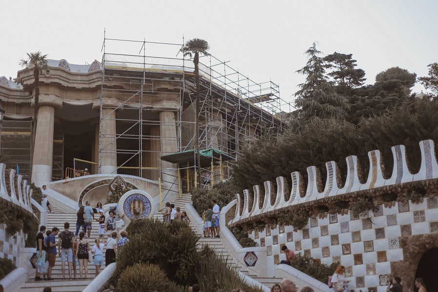 Reconstruction process in Park Guel